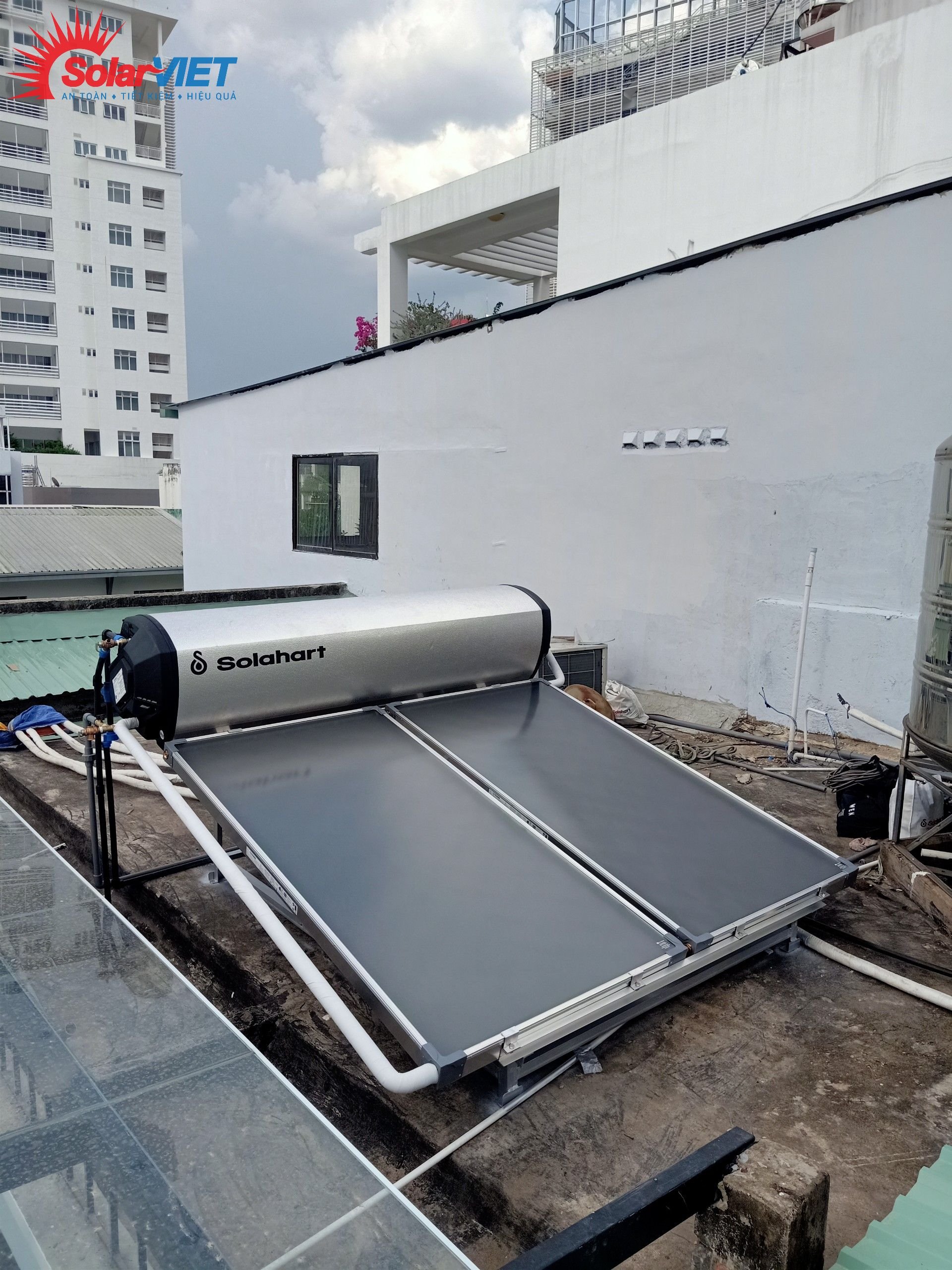 Solahart 300 lít lắp tại phú nhuận